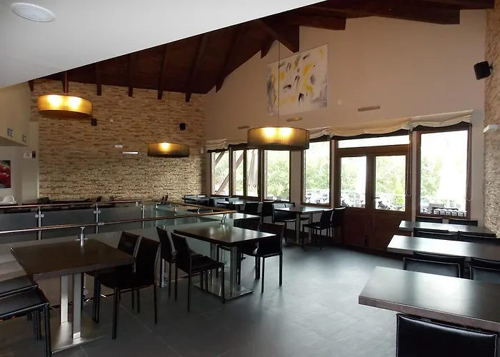 מלון דירות Bubal 4*