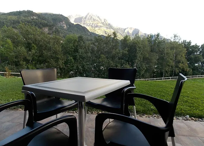 Apart Otel Bubal El Pueyo de Jaca